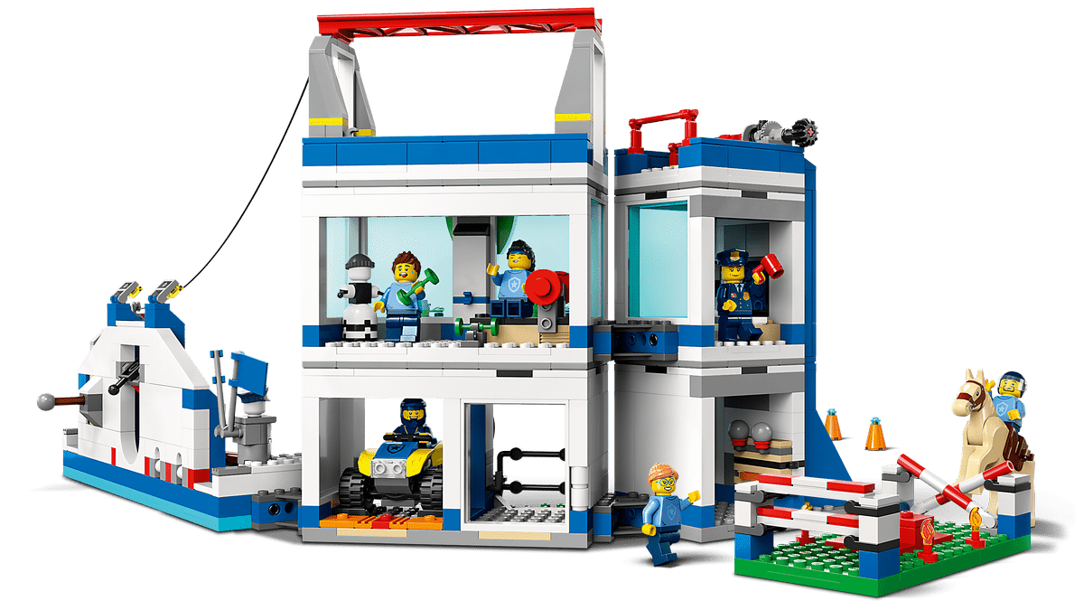 LEGO 60372 Poliisien koulutuskeskus - ALETUU.FI