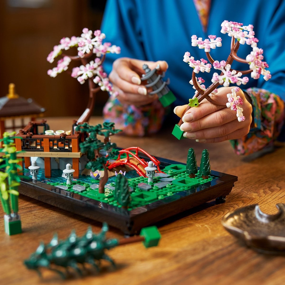 LEGO 10315 Rauhallinen puutarha - ALETUU.FI