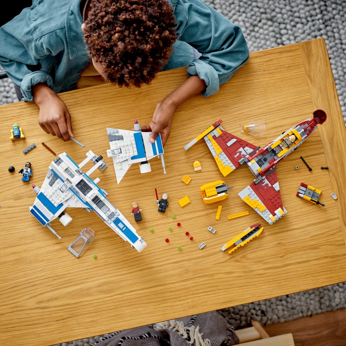 LEGO 75364 Uuden Tasavallan E-wing™ vs. Shin Hatin tähtihävittäjä - ALETUU.FI